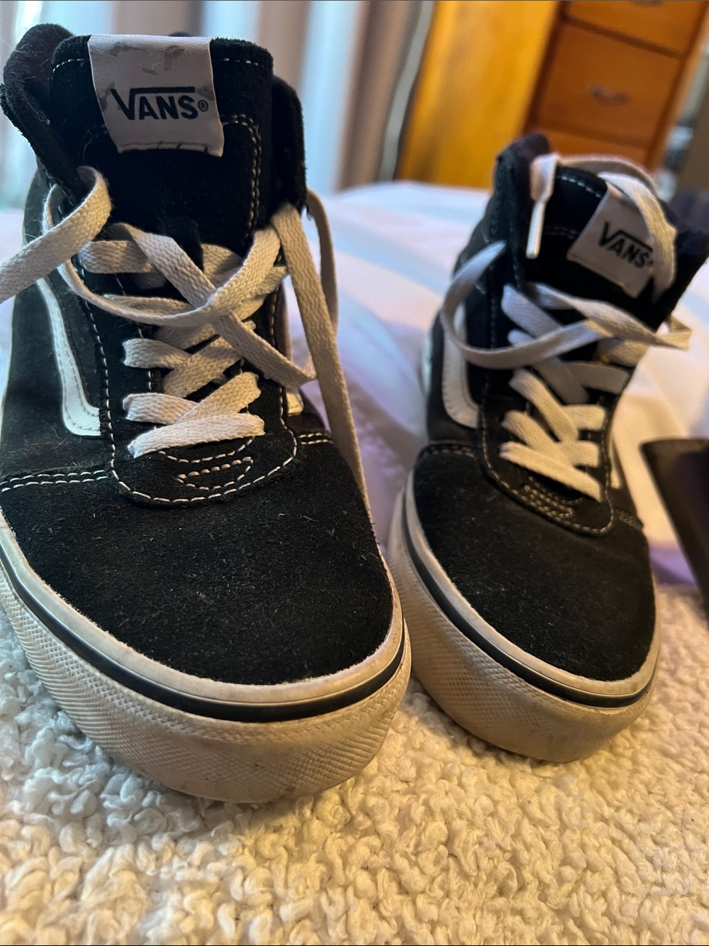 Vans Old School Sk8-Hi Youth 4 Black/White Suede Women’s 5.5